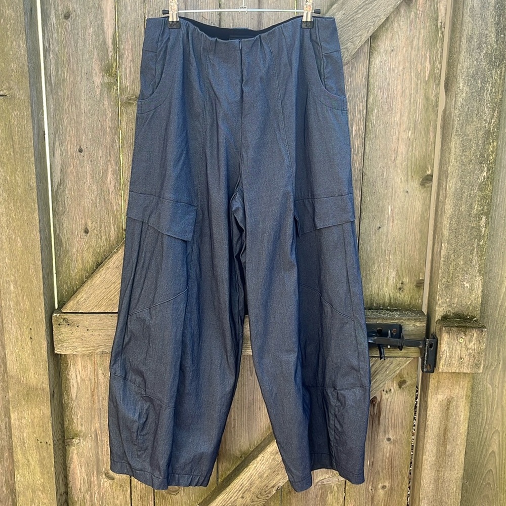 PORTO Barrel Blue Cargo Pants.
